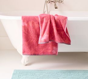 Tropical Floral Bath Towels | Greenrow