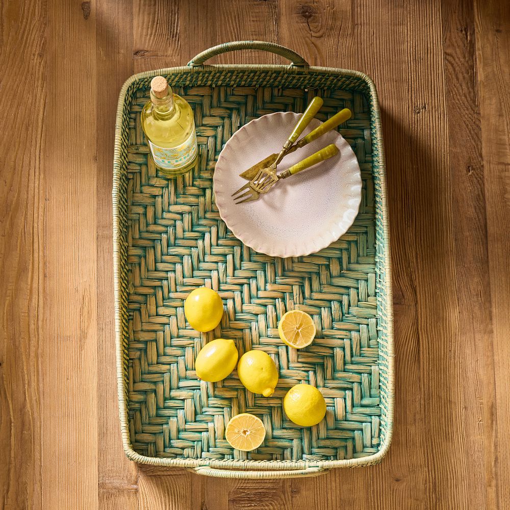 Hand-Woven Seagrass Tray