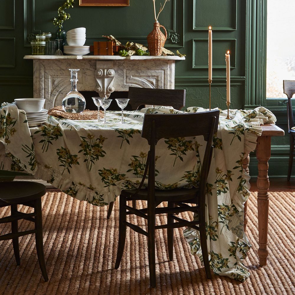 Narcissus Ruffle Tablecloth