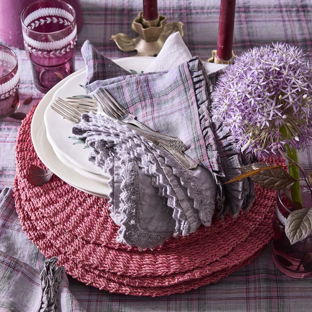 Ruby Plaid Ruffle Napkins, Set of 4