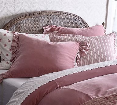 Reccyled Poly Velvet Ruffle Duvet Cover