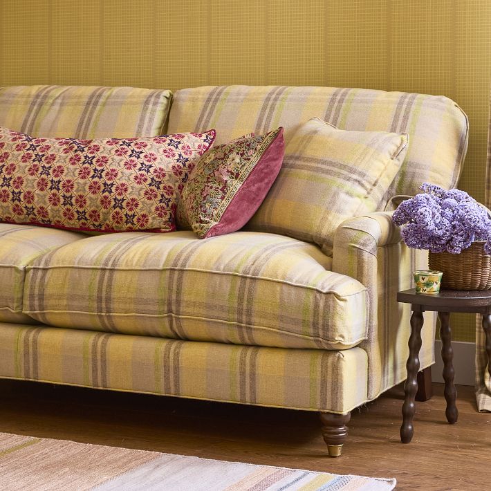 Winnie English Arm Upholstered Sofa | Greenrow