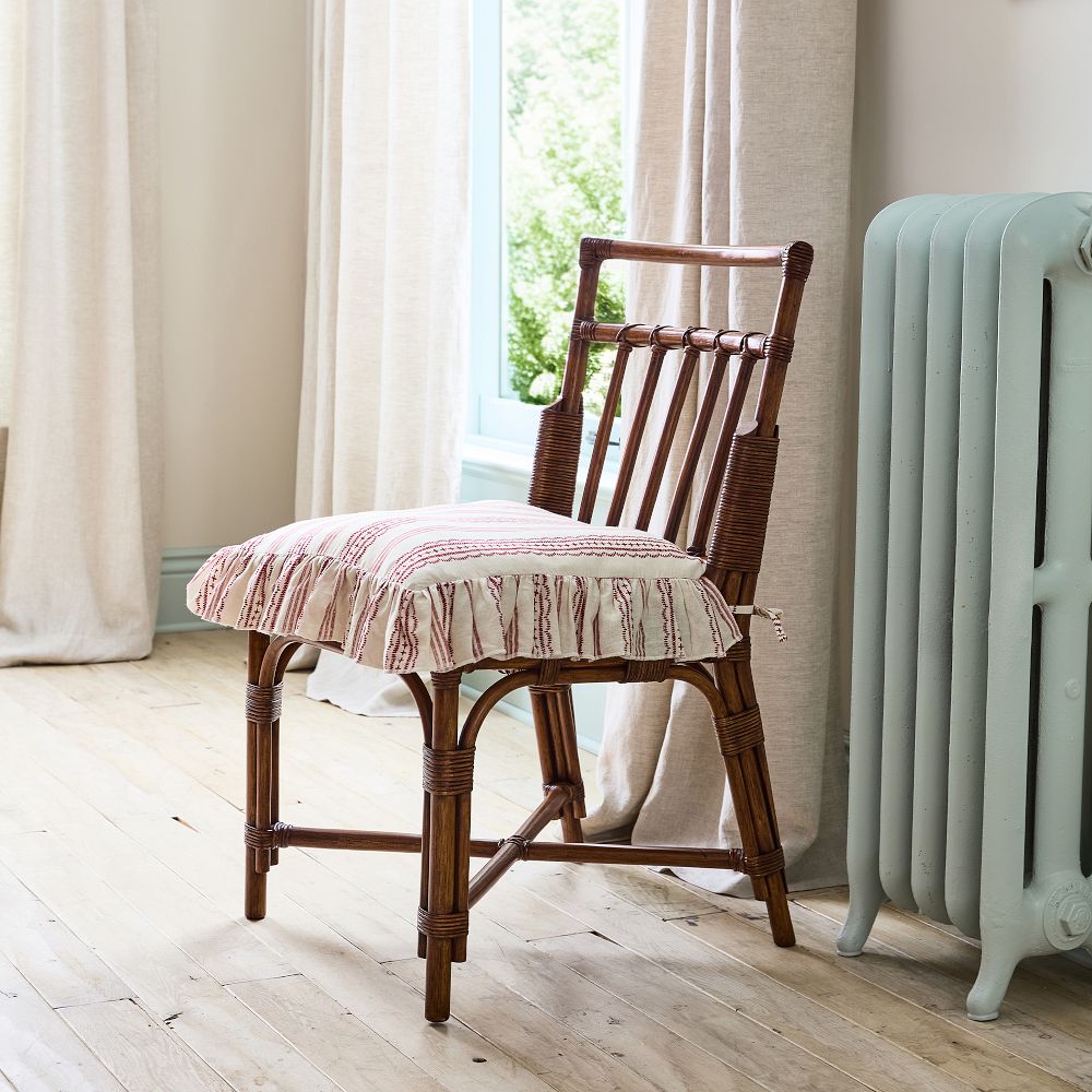 Ruffle Square Seat Cushion