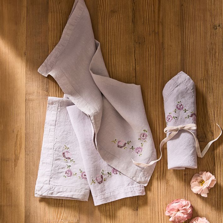 Lilly Embroidered Trim Napkins, Set of 4