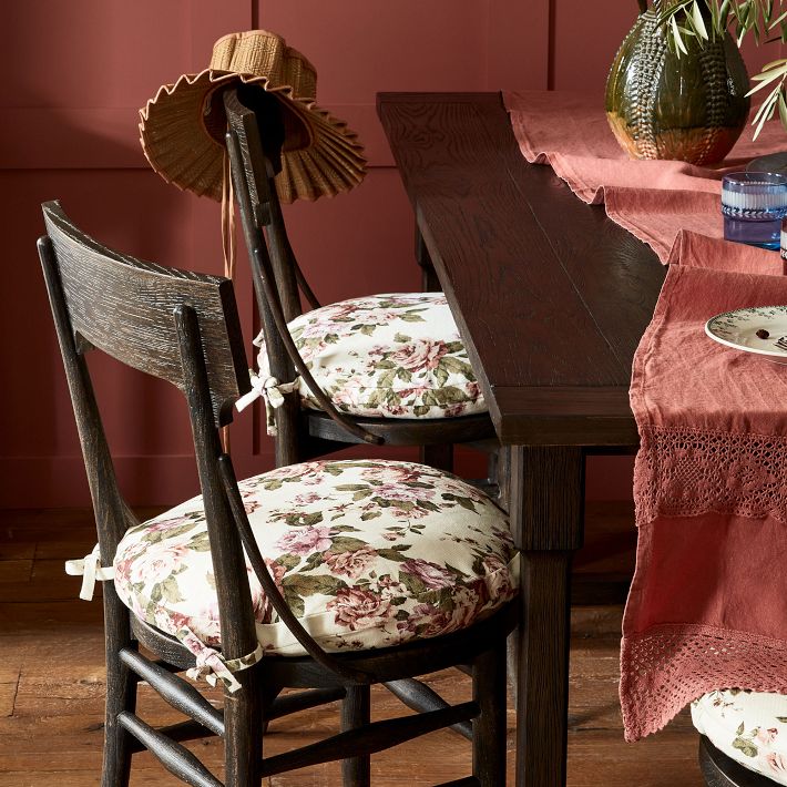 Dining room table online seat cushions