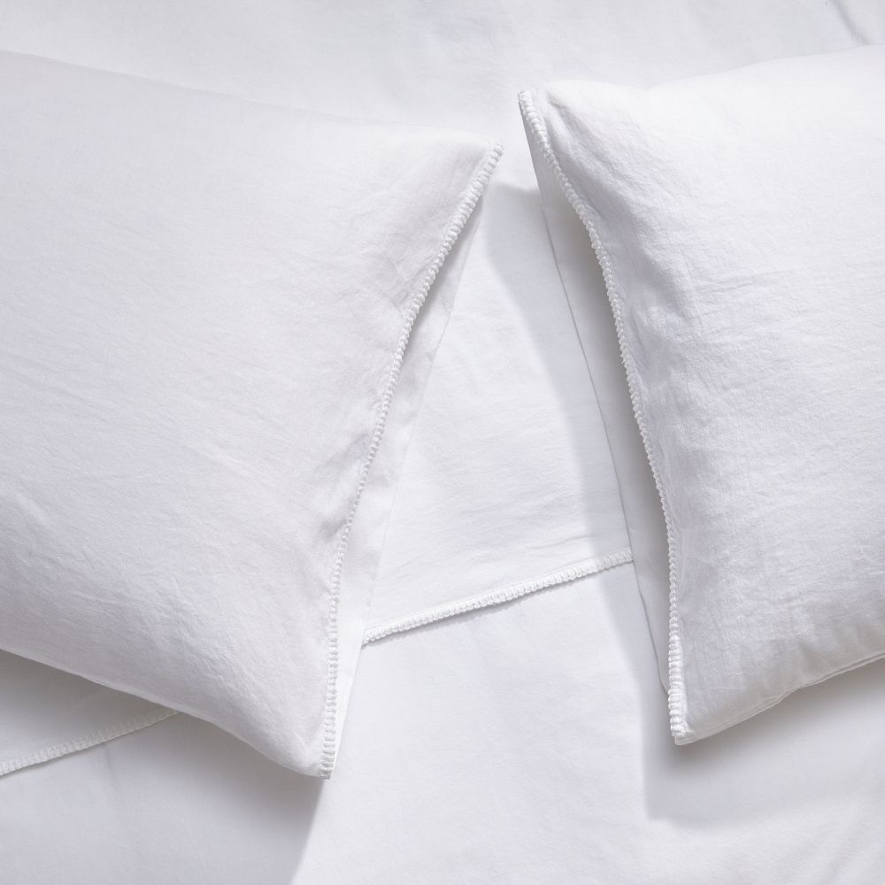 Aila Linen Sheet Set