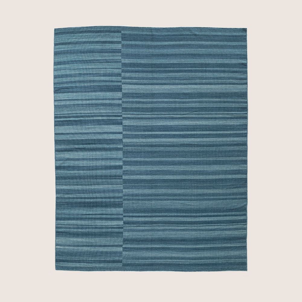Housefinch Rug