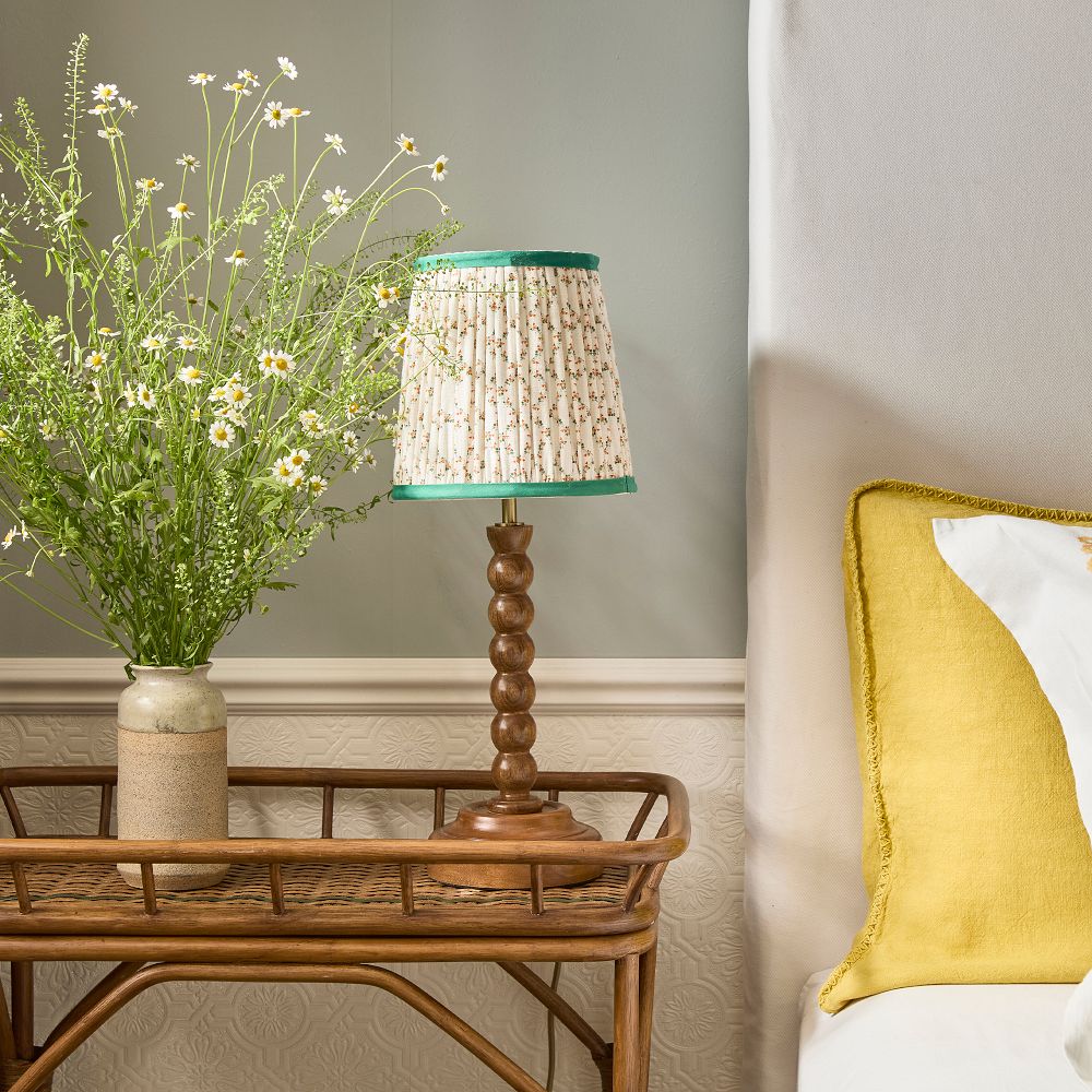 Bella Spindle Table Lamp