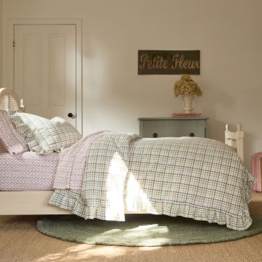 Sweet Plaid Girls' Rooms