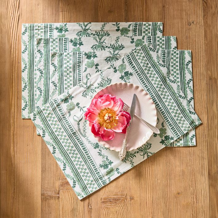 checkered-floral-placemats-set