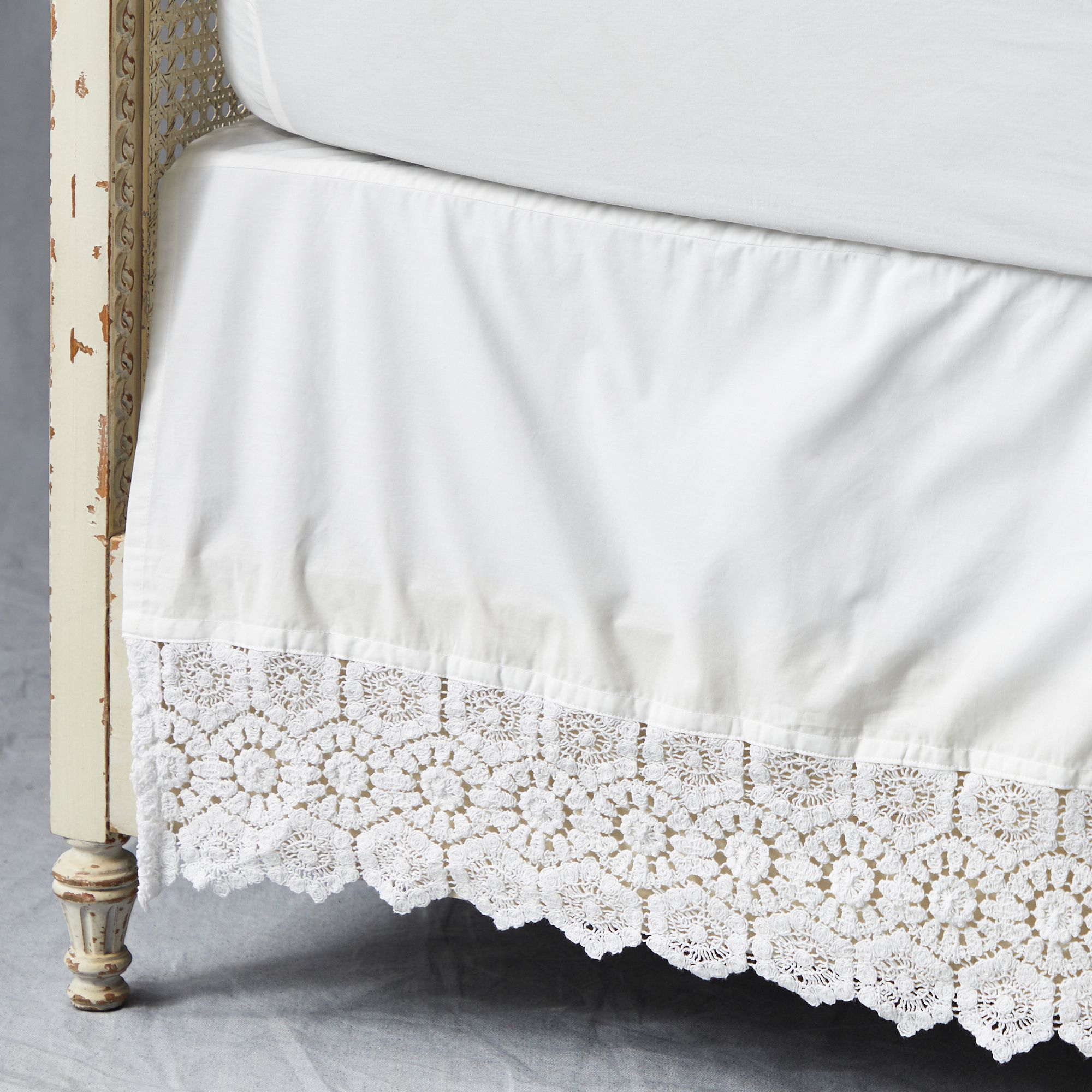Cotton Crochet Bedskirt (Twin)