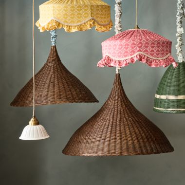 Chandeliers &amp; Pendants