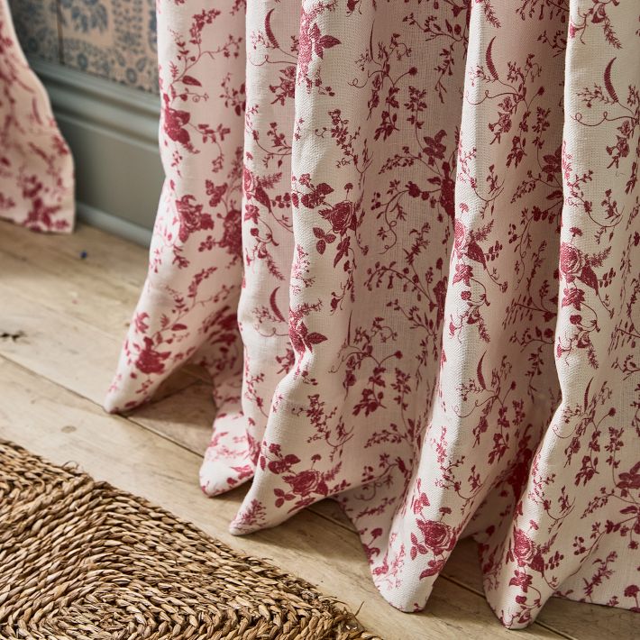 Rosie Bloom Printed Linen Curtain | Greenrow