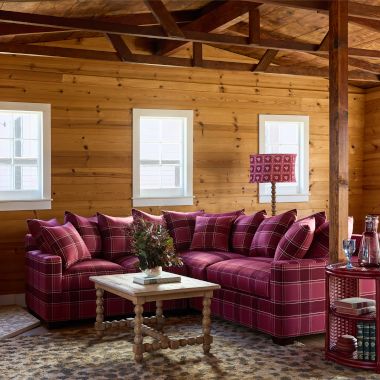 Sofas &amp; Sectionals